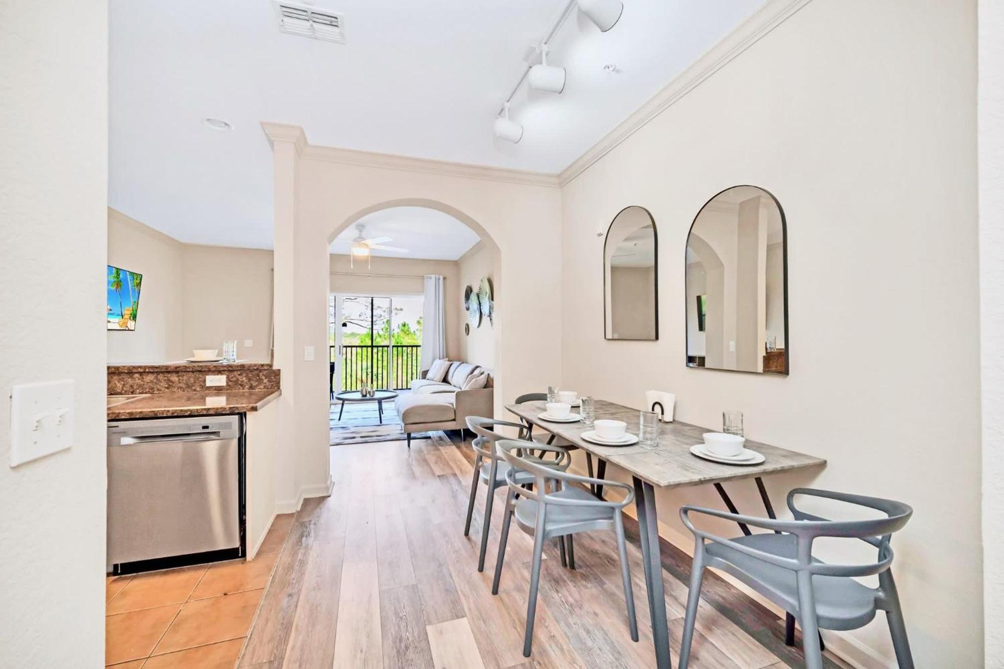 Bright Condo - 2Br With Pool & Hot Tub, Near Disney! Orlando Buitenkant foto